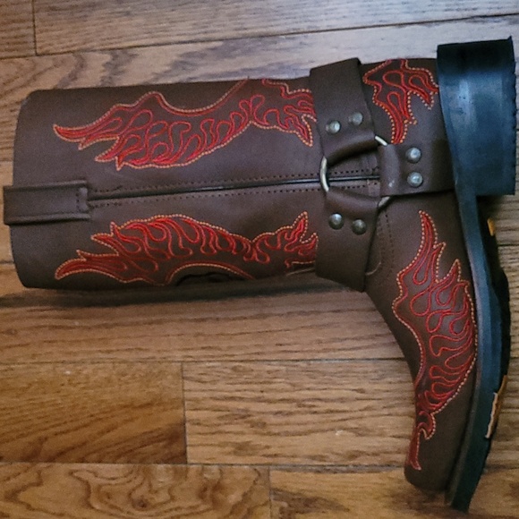 RARE NEW HARLEY BOOTS, VERY SHARP. SZ 7 MENS, SZ 8 WOMANS - Picture 2 of 5